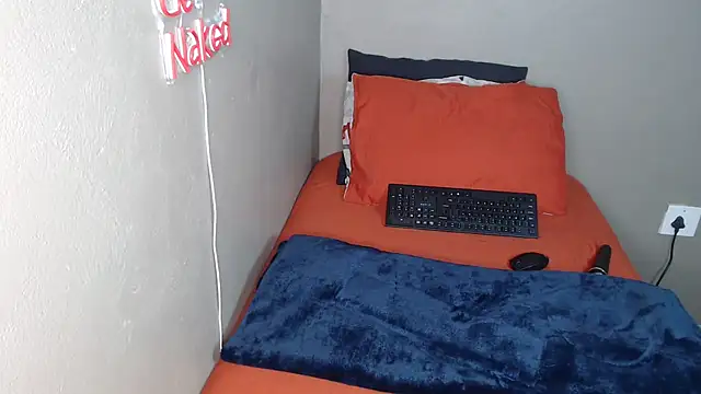 Lunalee online show from 11-21-25, 11:48