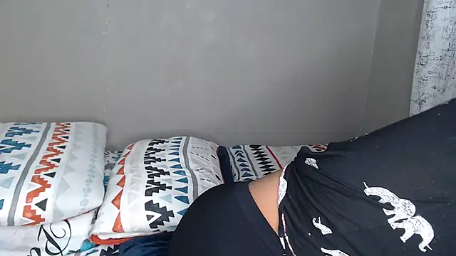 Lunalee online show from 01-14-26, 06:11