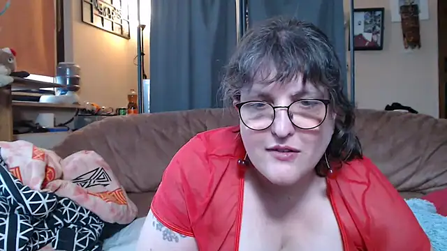ladyfrombonn online show from 04-02-26, 04:24