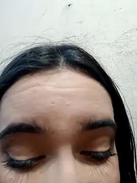 Snapshot of Ketkat2005 chatting on 11-30-25, 08:15 Ketkat2005 online show from 11-30-25, 08:15