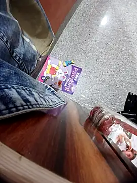 Priyankacam online show from 10-31-25, 07:43