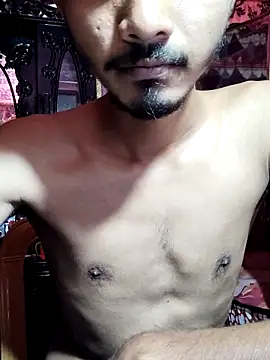 Snapshot of Hot-_couple chatting on 05-06-26, 09:41 Hot- couple online show from 05-06-26, 09:41