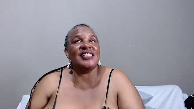 GrandBustyMelon online show from 03-31-26, 05:53