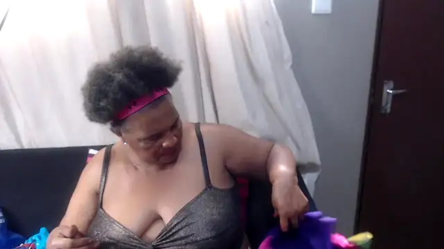 GrandBustyMelon online show from 11-23-25, 06:56