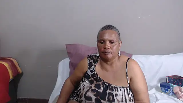 GrandBustyMelon online show from 05-29-26, 08:42