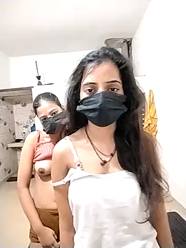 Hot-komall online show from 01-15-26, 04:27