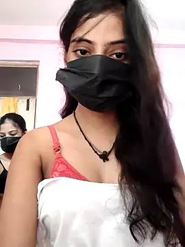 Hot-komall online show from 09-24-25, 05:03