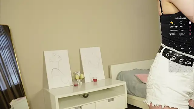 MarenRawicki online show from 11-08-25, 08:51