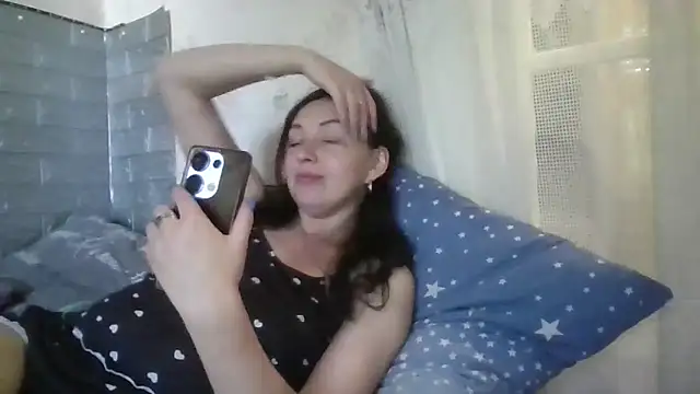 DanaNeon online show from 05-21-26, 10:23