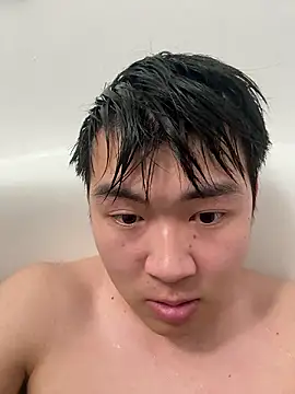 Snapshot of hiromu53 chatting on 03-18-26, 10:29 hiromu53 online show from 03-18-26, 10:29