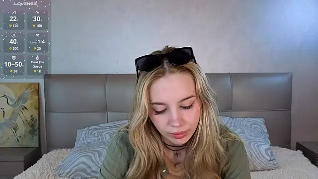 JaymieVigen online show from 05-23-26, 03:05