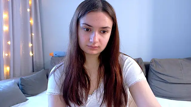 Lelia Vibe online show from 11-14-25, 09:57