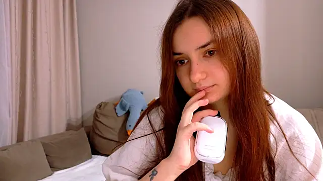 Lelia Vibe online show from 11-26-25, 05:46