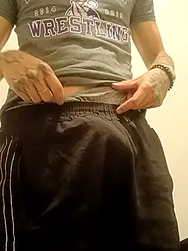 Snapshot of FLAMITAGGG69 chatting on 10-23-25, 11:14 FLAMITAGGG69 online show from 10-23-25, 11:14