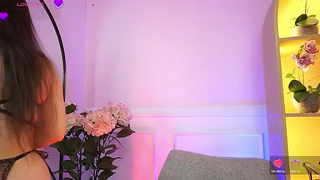 MilaCrave online show from 03-26-26, 11:52