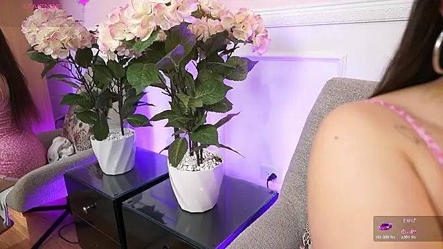 MilaCrave online show from 01-17-26, 11:36