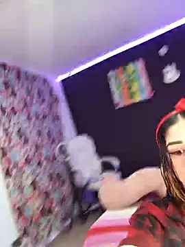 ingrid zese  online show from 11-02-25, 09:09