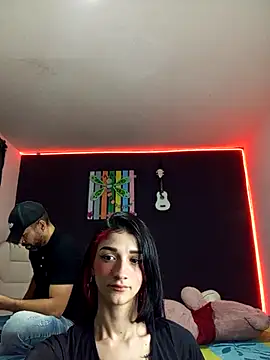 ingrid zese  online show from 11-12-25, 08:12