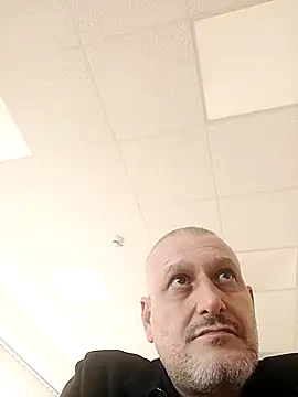 Snapshot of Hisnimin chatting on 01-15-26, 10:51 Hisnimin online show from 01-15-26, 10:51