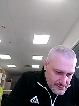 Snapshot of Hisnimin chatting on 02-04-26, 11:44 Hisnimin online show from 02-04-26, 11:44