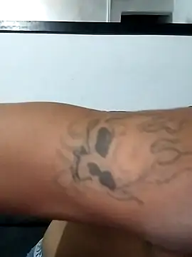 hoteder online show from 10-23-25, 11:58