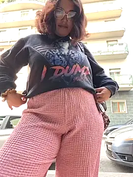 LadySophia03 online show from 10-09-25, 08:37