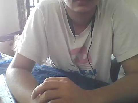 Snapshot of daddytemptation chatting on 10-22-25, 06:13 daddytemptation online show from 10-22-25, 06:13