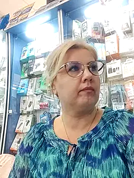 Snapshot of LustyyX chatting on 06-16-26, 02:06 LustyyX online show from 06-16-26, 02:06
