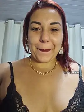 RuivaMisteriosa3 online show from 12-18-25, 08:08