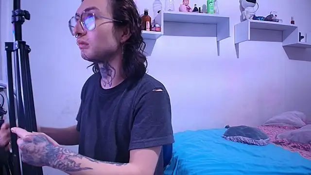 annyharriis online show from 05-06-26, 10:36