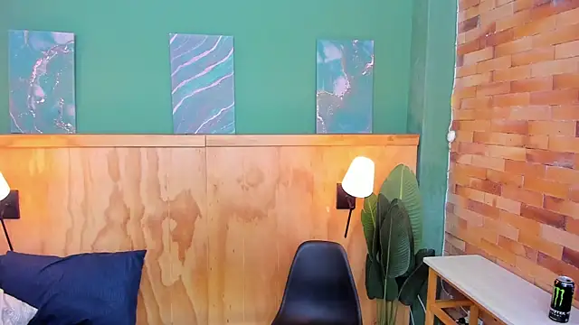 halleylorens online show from 03-31-26, 07:27