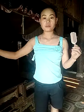 Ruaiuoi online show from 04-15-26, 08:42