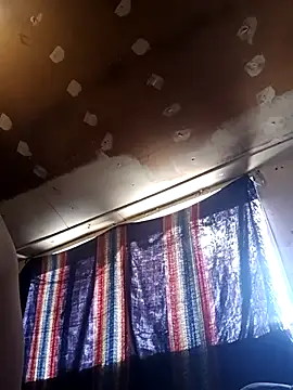 lucho2328 online show from 10-04-25, 08:21