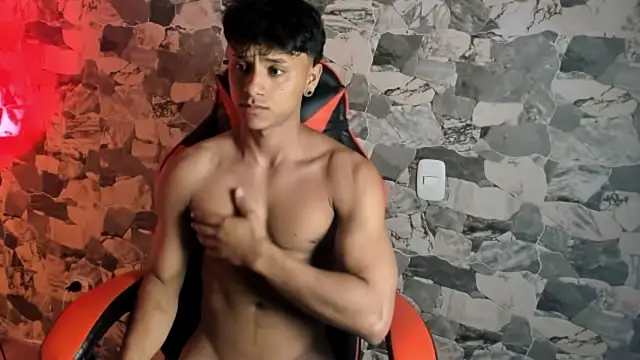 ZYZZ1312 online show from 06-18-26, 05:06
