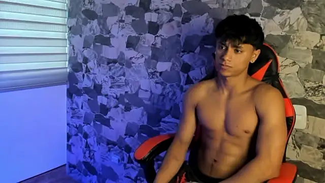 ZYZZ1312 online show from 07-16-26, 09:45