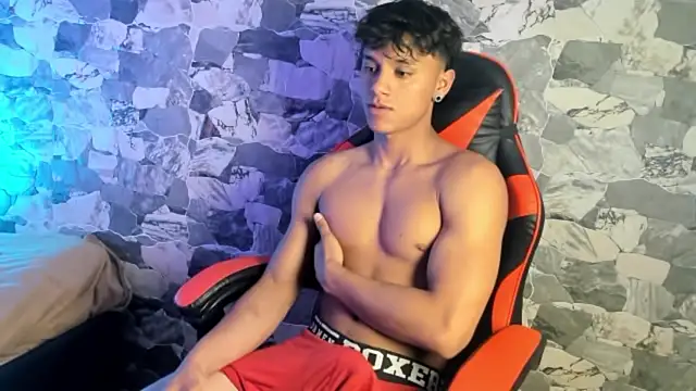 Snapshot of ZYZZ1312 chatting on 05-21-26, 05:05 ZYZZ1312 online show from 05-21-26, 05:05