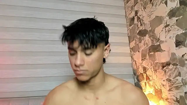 ZYZZ1312 online show from 02-18-26, 05:05