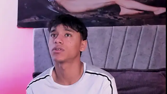 ZYZZ1312 online show from 11-06-25, 04:11