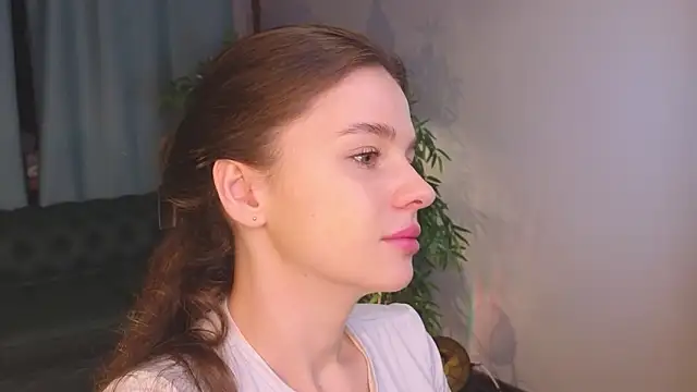 Snapshot of Olivia_Farrell chatting on 02-10-26, 12:37 Olivia Farrell online show from 02-10-26, 12:37