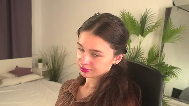 Olivia Farrell online show from 11-15-25, 12:53