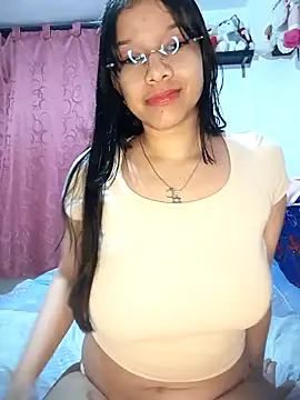 Iwarii online show from 02-03-26, 02:53