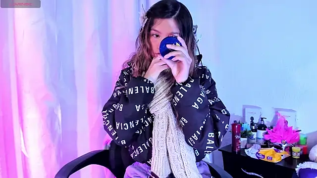 Sofiia cute  online show from 04-18-26, 05:21