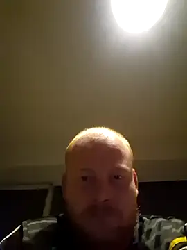 Snapshot of svenni2525 chatting on 10-14-25, 09:36 svenni2525 online show from 10-14-25, 09:36