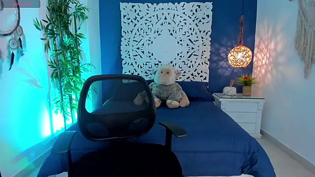 Snapshot of Adonis_WB chatting on 10-02-25, 08:34 Adonis WB online show from 10-02-25, 08:34