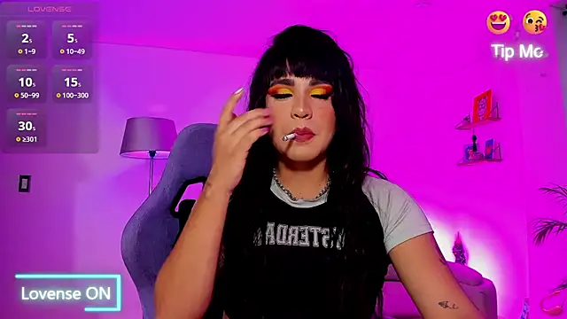 paula boom online show from 10-12-25, 09:49