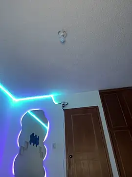 AlessiaSmith11 online show from 10-25-25, 02:33