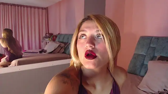 Camila Russoo online show from 01-14-26, 07:39