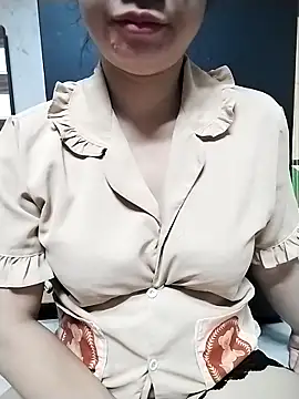 Mie rose online show from 10-29-25, 01:21