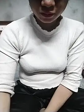 Mie rose online show from 11-04-25, 01:09