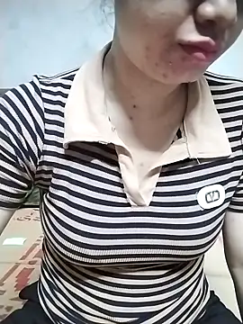 Mie rose online show from 03-17-26, 02:09